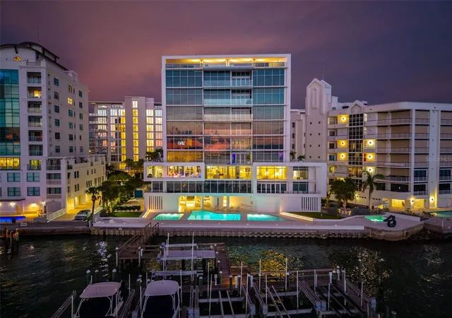 280-golden-gate-pt-300-sarasota-fl-34236/hzid_6b405f1a