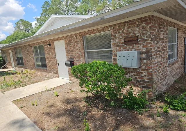 5813-nw-23rd-ter-abcd-gainesville-fl-32653/hzid_fd7ac96e