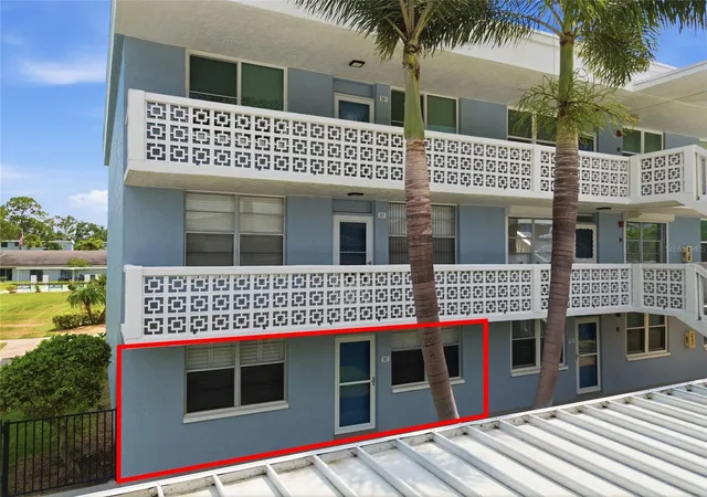 4895-bay-st-ne-101-st-petersburg-fl-33703/hzid_7f9242b0