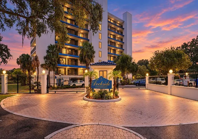 2780-n-riverside-dr-502-tampa-fl-33602/hzid_8ce6cb2d