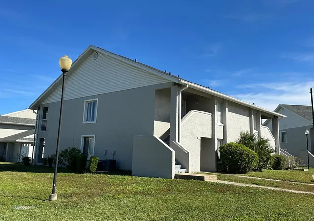 5613-blue-shadows-ct-60-2-orlando-fl-32811/hzid_8d9b0801