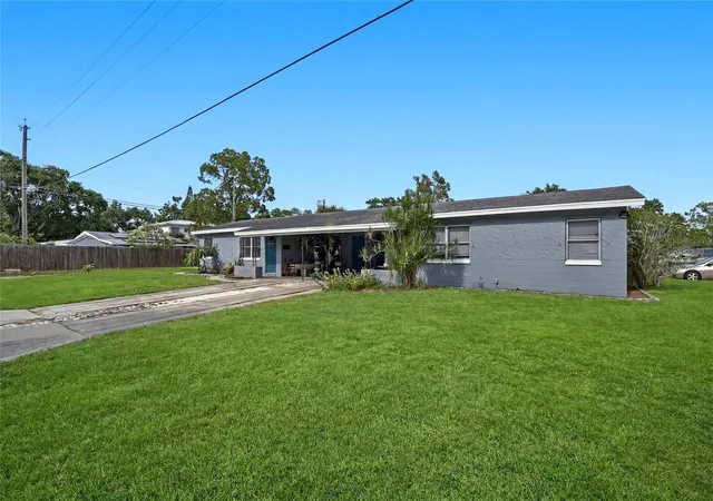 7301-8th-street-n-saint-petersburg-fl-33702/hzid_8d17e4d5