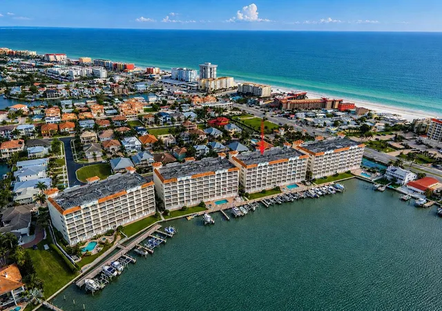 17717-gulf-blvd-504-st-petersburg-fl-33708/hzid_2c508257