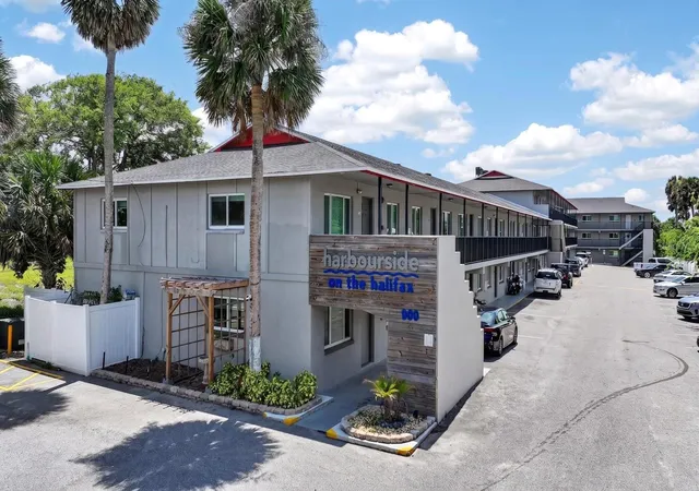 900-s-peninsula-dr-214-daytona-beach-fl-32118/hzid_e5d96729