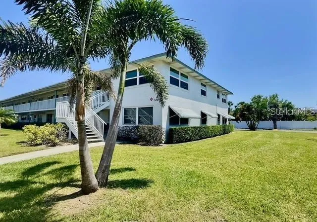 5227-81st-ln-n-26-st-petersburg-fl-33709/hzid_f8e44b82