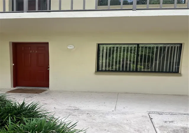 3300-fox-chase-cir-n-213-palm-harbor-fl-34683/hzid_f6981990