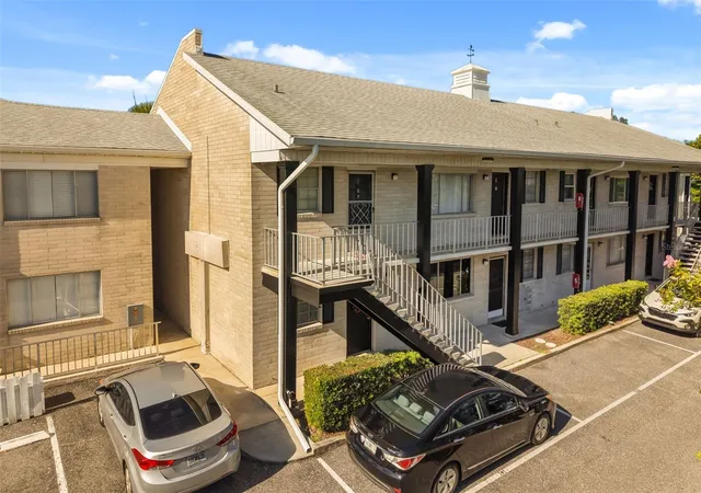 1250-s-denning-dr-109-winter-park-fl-32789/hzid_4d740e92