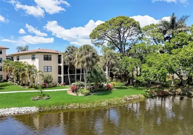 425-30th-ave-w-c212-bradenton-fl-34205/hzid_7c2d6ac3