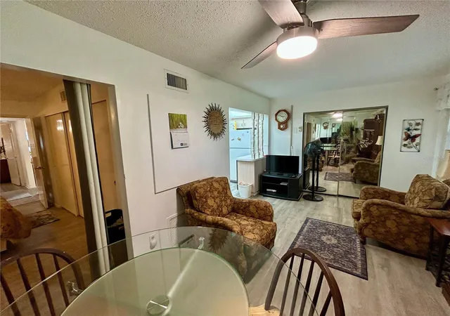 2467-finlandia-ln-27-clearwater-fl-33763/hzid_fd1bdee4