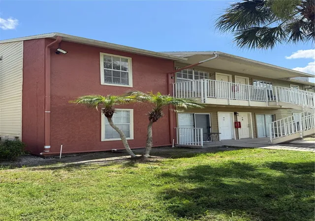 220-lake-parsons-grn-205-brandon-fl-33511/hzid_e44f4f3a
