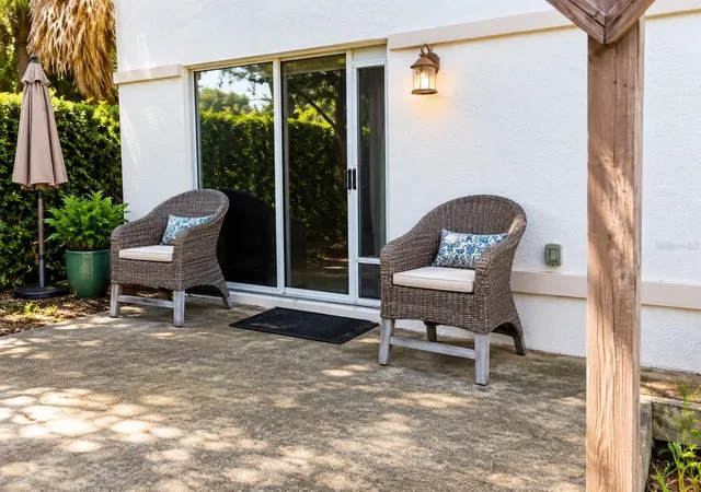 1061-aragon-ave-1061-winter-park-fl-32789/hzid_e2cc58dd