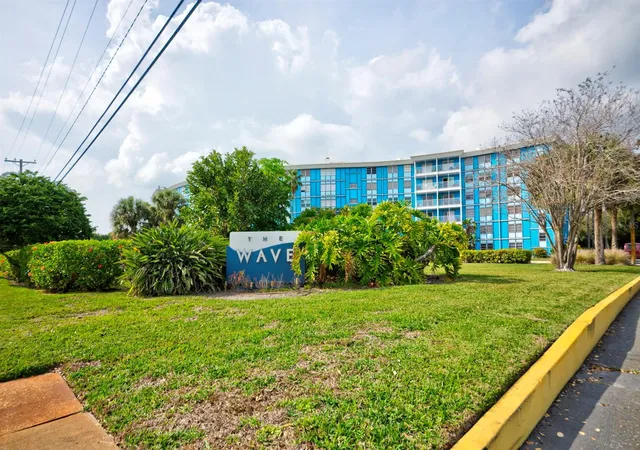 3315-58th-ave-s-306-st-petersburg-fl-33712/hzid_40677392