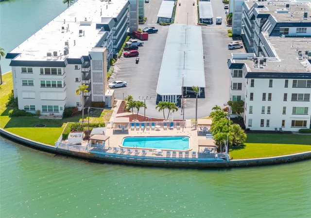 5940-30th-ave-s-301-st-petersburg-fl-33707/hzid_64f8672a