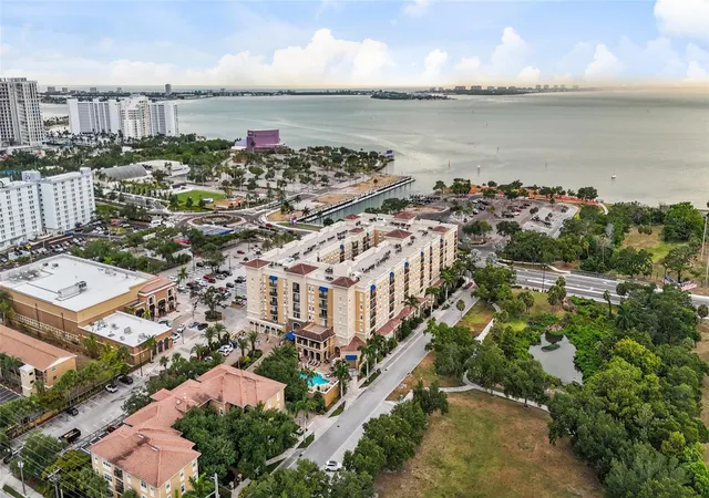 1064-n-tamiami-trl-1525-sarasota-fl-34236/hzid_ce340f9a