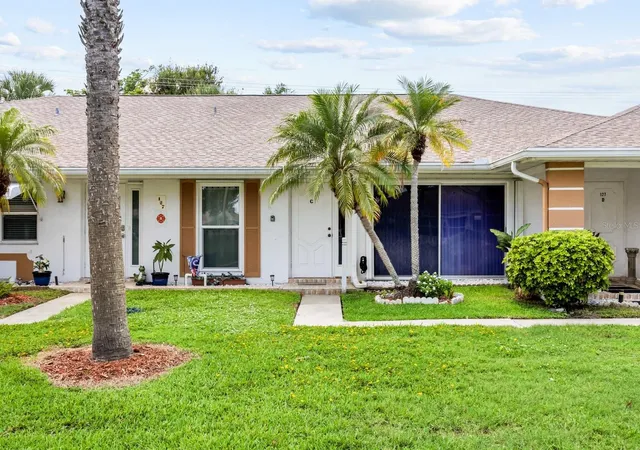 127-lakes-end-dr-c-fort-pierce-fl-34982/hzid_a7d0d6f5