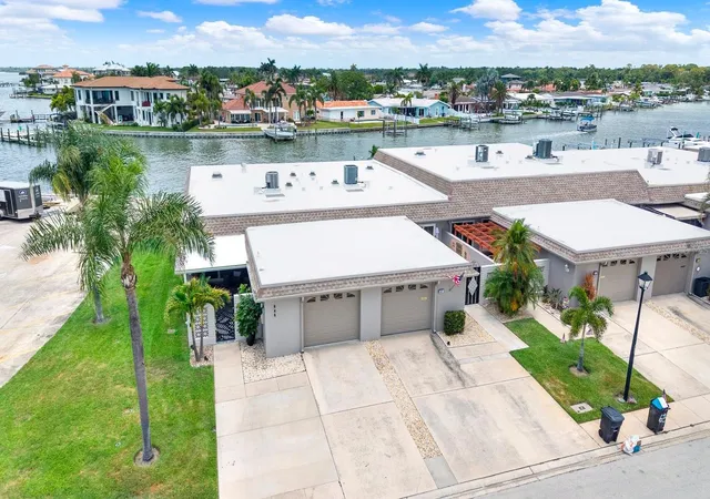 645-boca-ciega-point-blvd-n-saint-petersburg-fl-33708/hzid_18dc675f
