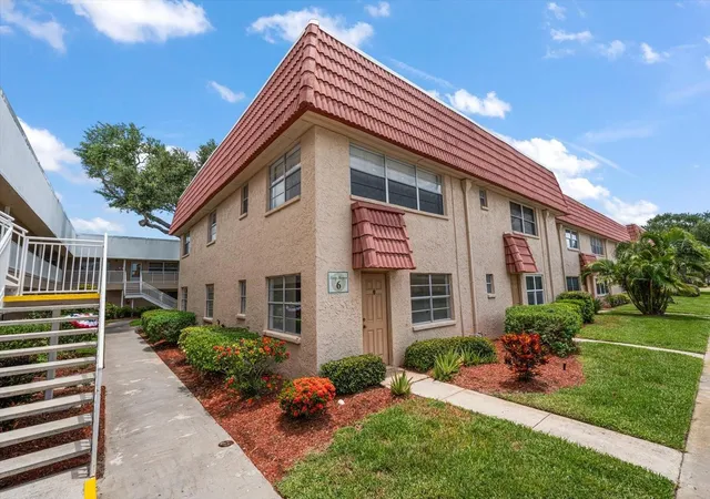 10037-62nd-terrace-n-1-st-petersburg-fl-33708/hzid_4524daec