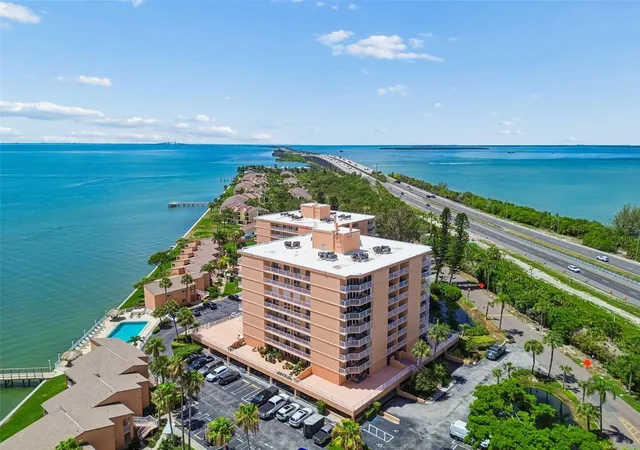 7430-sunshine-skyway-ln-s-201-saint-petersburg-fl-33711/hzid_1346832b