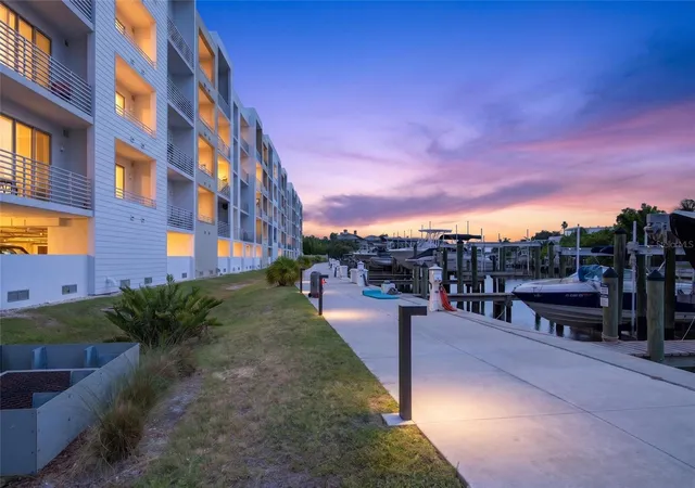 1709-n-tamiami-trl-505-sarasota-fl-34234/hzid_9deac1d2