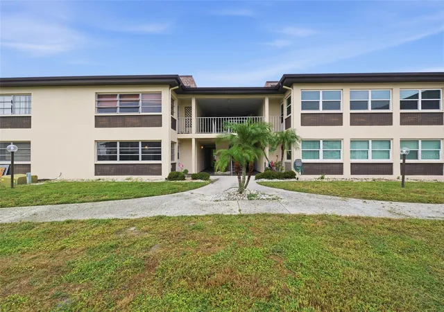 5242-opal-ln-104-new-port-richey-fl-34652/hzid_09ae2640