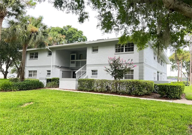572-se-fairways-ln-n204-ocala-fl-34472/hzid_1ceb3efc