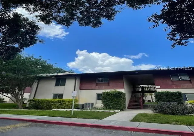 3850-n-lake-dr-140-tampa-fl-33614/hzid_6ac008b4