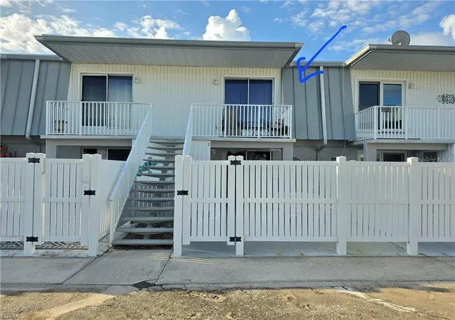 6777-winkler-rd-134-fort-myers-fl-33919/hzid_0c4a3ddb