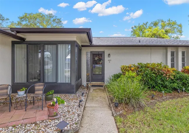 1227-queen-anne-dr-a-palm-harbor-fl-34684/hzid_e57fd966