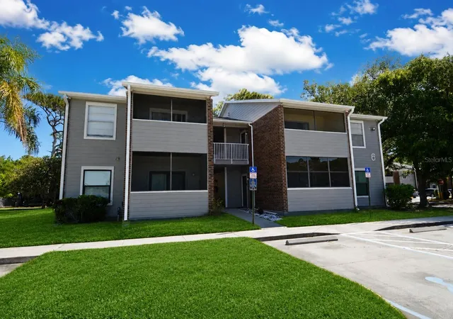 1400-gandy-blvd-n-607-saint-petersburg-fl-33702/hzid_c39984d4