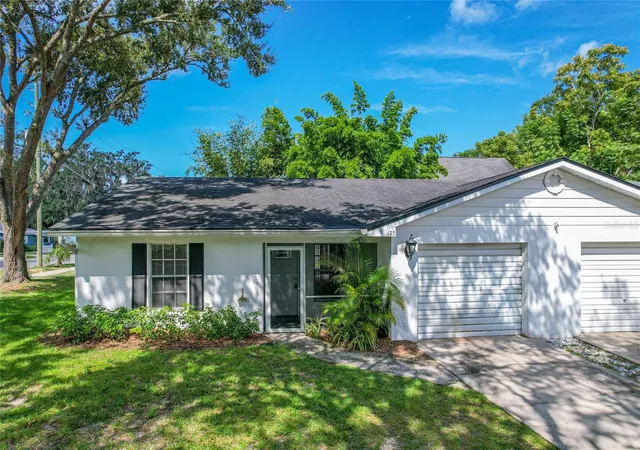 125-n-rhodes-st-mount-dora-fl-32757/hzid_aedb1612
