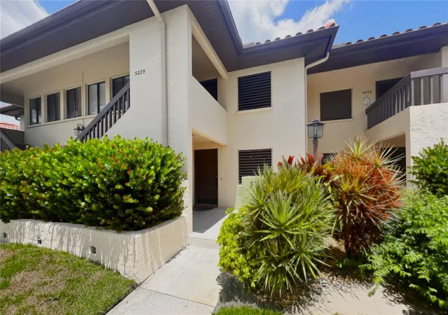 5231-lake-village-dr-27-sarasota-fl-34235/hzid_cc02c509