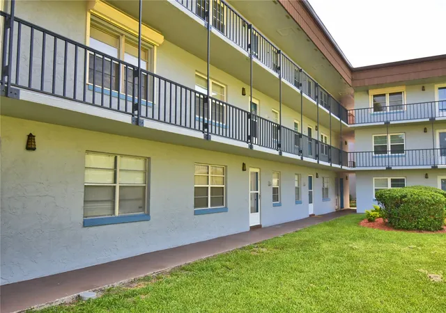 333-lake-howard-dr-nw-102d-winter-haven-fl-33880/hzid_2d911094