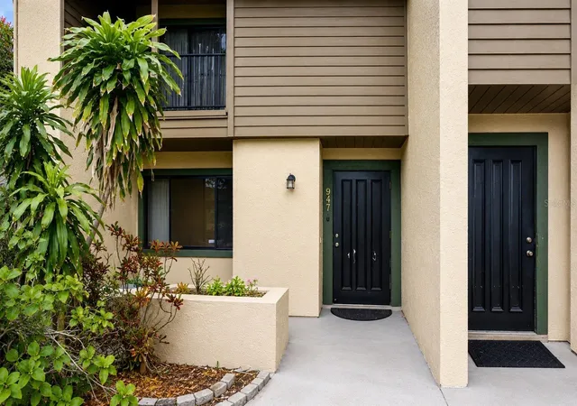 947-sunridge-way-a3-sarasota-fl-34234/hzid_feb31ece