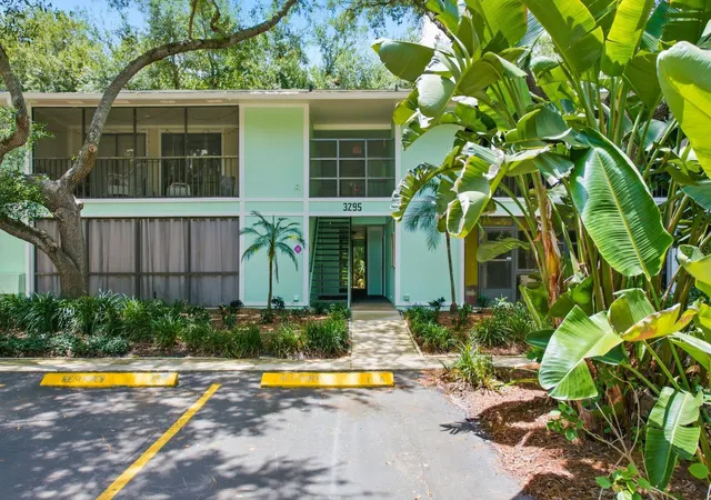3295-fox-chase-cir-n-207-palm-harbor-fl-34683/hzid_55712d53