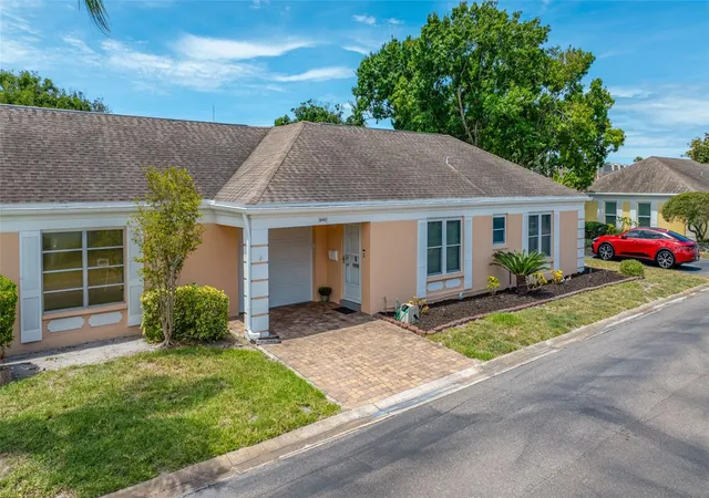 8440-brentwood-rd-seminole-fl-33777/hzid_bf1a43fe