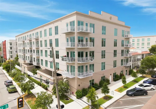 600-3rd-avenue-s-302-saint-petersburg-fl-33701/hzid_d8aa6c36