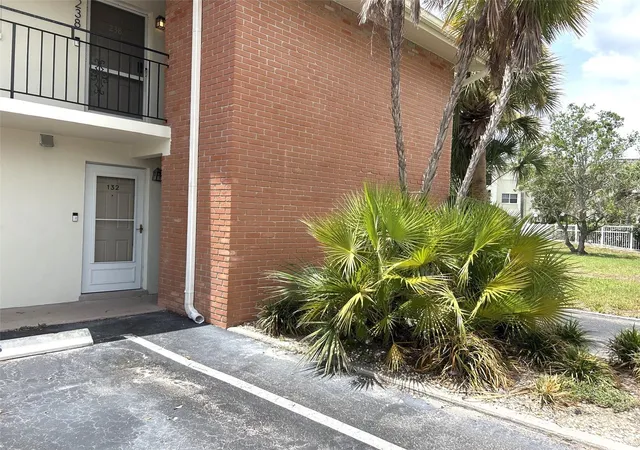 4520-overlook-dr-ne-132-saint-petersburg-fl-33703/hzid_53ffa013