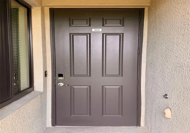 17118-vardon-ter-303-bradenton-fl-34211/hzid_8ba78976