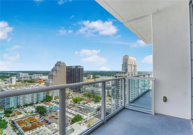 150-e-robinson-st-26b-orlando-fl-32801/hzid_f7e5b566