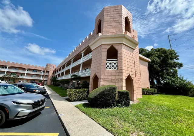 2458-columbia-dr-28-clearwater-fl-33763/hzid_f769be30