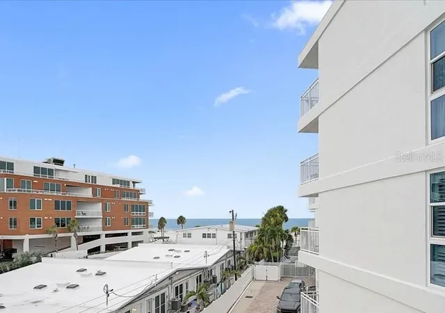 6518-midnight-pass-rd-309-sarasota-fl-34242/hzid_93ab1176
