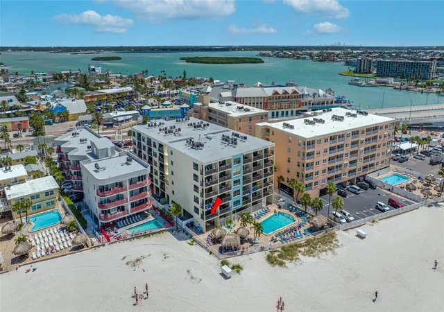 12924-gulf-blvd-105-madeira-beach-fl-33708/hzid_cc632192