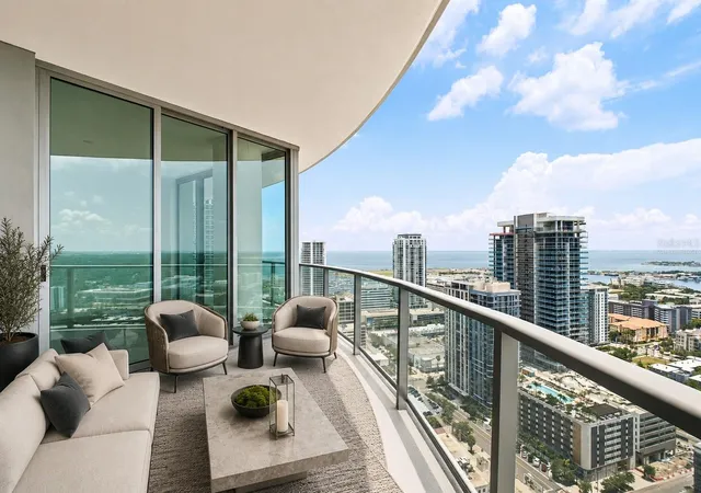 400-central-ave-2901-saint-petersburg-fl-33701/hzid_8c323d5e
