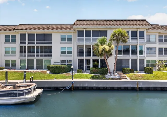 4390-exeter-dr-107-longboat-key-fl-34228/hzid_9b152864
