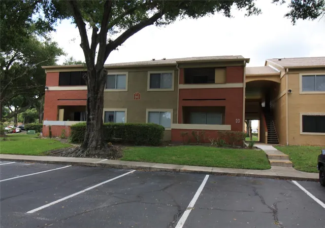 660-kenwick-cir-104-casselberry-fl-32707/hzid_ee660c2d