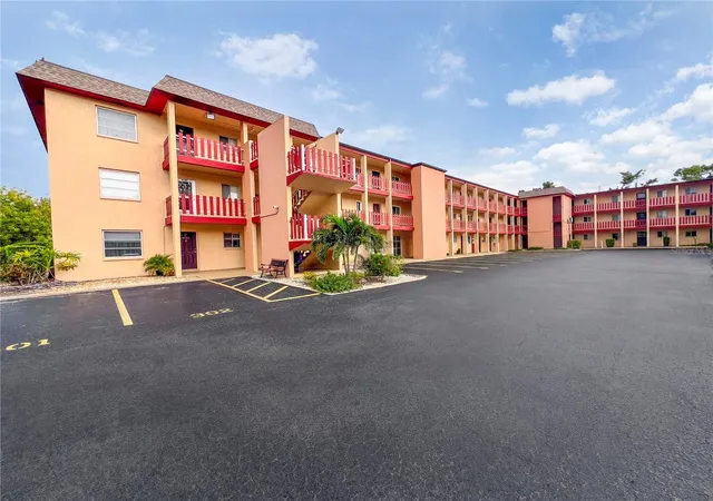 4204-heron-way-b304-bradenton-fl-34205/hzid_d8831e40