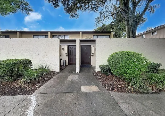 2508-sw-35th-pl-a6-gainesville-fl-32608/hzid_bc70f7f7