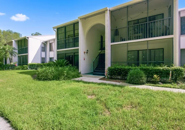 1204-pine-ridge-cir-w-c1-tarpon-springs-fl-34688/hzid_f320deb8