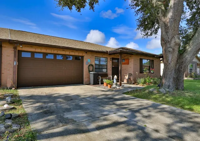 418-falcon-ave-edgewater-fl-32141/hzid_63716004