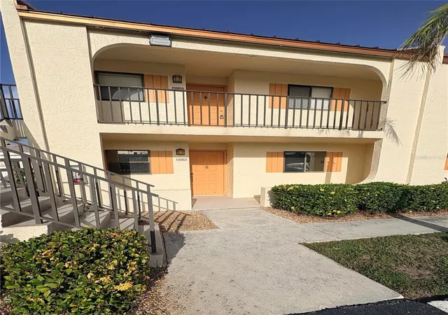 16340-dublin-cir-101-fort-myers-fl-33908/hzid_b25f16dd